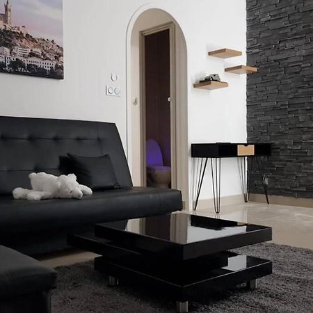 Appartement Front Vieux Port Tout Option Jacuzzi Marseille Luaran gambar